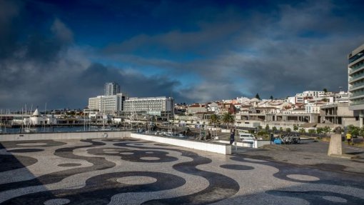 Covid-19: Governo dos Açores pede à Comissão Europeia imunização dos açorianos