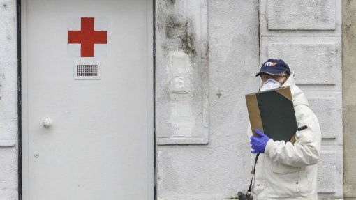 Covid-19: Pandemia já matou 3.406.803 milhões de pessoas no mundo