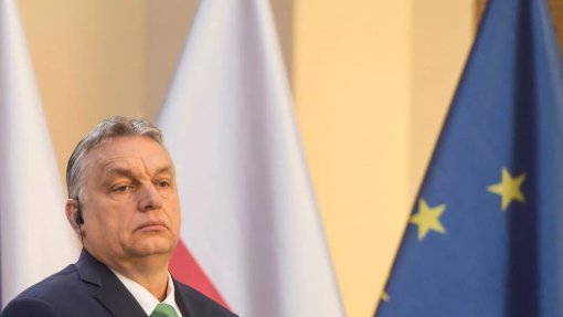 Orban classifica críticos da lei sobre homossexualidade como esclavagistas