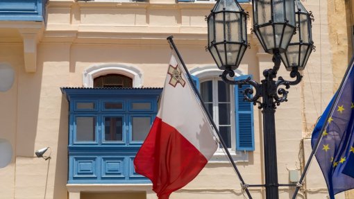 Covid-19: Malta é primeiro país da UE a fechar fronteiras a não vacinados