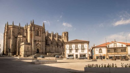 Covid-19: Câmara da Guarda pede aos emigrantes que cumpram recomendações e “não facilitem”