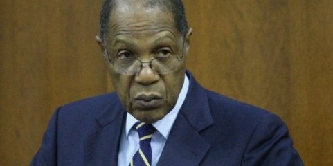 Óbito/França Van-Dúnem: Presidente da UNITA expressa “grande tristeza” pela morte do ex PM de Angola
