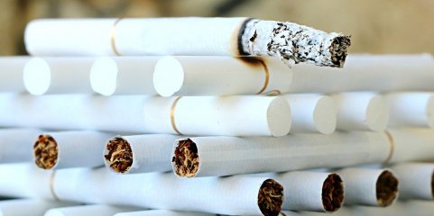 EUA: Responsável pela saúde pública pede avisos nas redes sociais iguais aos do tabaco