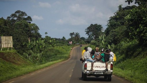 Casal português ajuda guineenses com consultas e medicamentos grátis