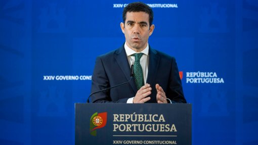 Governo considera &quot;ninguém de boa-fé&quot; poderia supor que problemas na saúde seriam resolvidos em meses