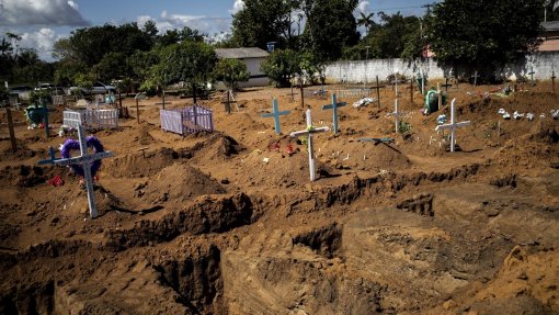 Mortes em Portugal aumentam 8,9% em julho e covid-19 é responsável por 3,2%- INE