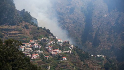 Incêndios/Madeira: Centros de saúde reforçados asseguram todos os cuidados – Serviço de Saúde