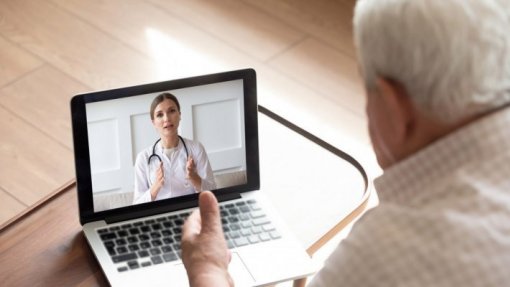 Regulador alerta unidades de saúde para direitos dos utentes nas teleconsultas