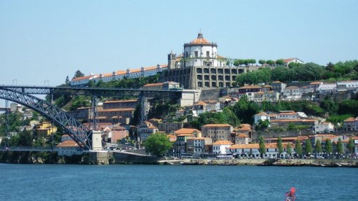 Gaya Human Experience é um festival onde só entram água da torneira e terapias