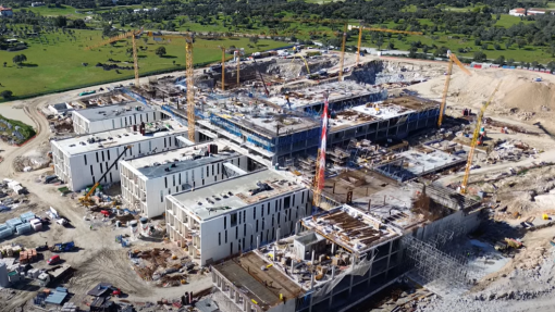 Atraso nas obras empurra abertura do novo hospital em Évora para 2026