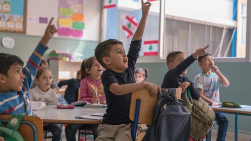 Médio Oriente: Líbano encerra escolas e interrompe operações médicas não urgentes