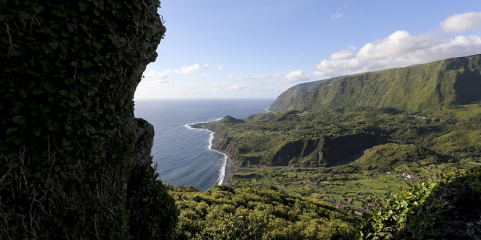 Proteção Civil dos Açores reforça meios nas Flores devido ao ciclone tropical Kirk