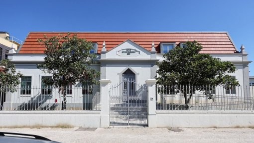 Secretária de Estado da Ação Social e Inclusão inaugurou lar renovado em Setúbal