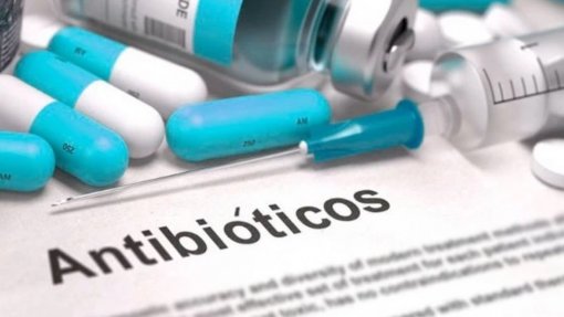 Nova classe de agentes antimicrobianos abre caminho contra resistência aos antibióticos