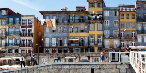 Más condições habitacionais no Porto comprometem saúde de adultos com mais de 60 anos