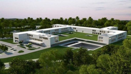 Novo hospital de Barcelos &quot;desenhado&quot; em 2025 e em obra em 2026 - autarca