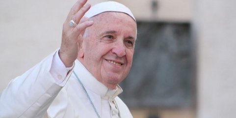 Papa Francisco está melhor e passou uma noite tranquila