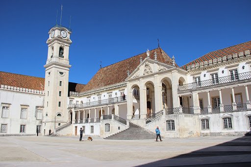 Une étude de l’Université de Coimbra aidera à choisir des antibiotiques contre les bactéries